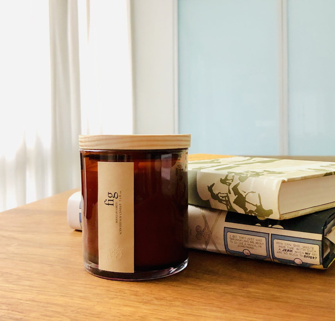 fig scented candle - Sassera
