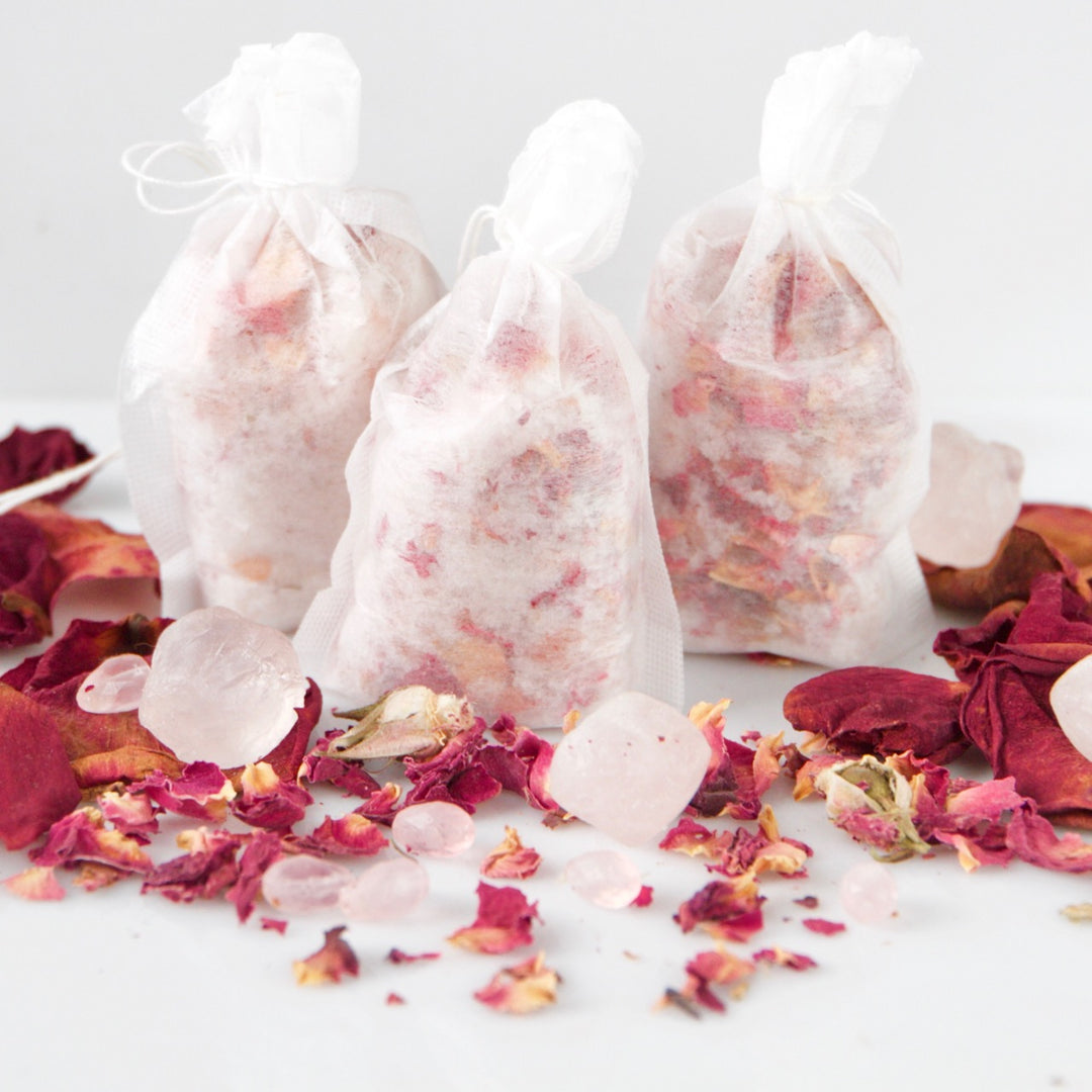 Rose & Rose Quartz Bath Salts - Sassera